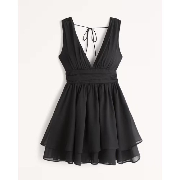 Abercrombie & Fitch Dresses & Skirts - NWT Abercrombie & Fitch Flirty Drama Mini Dress in Black Size Large